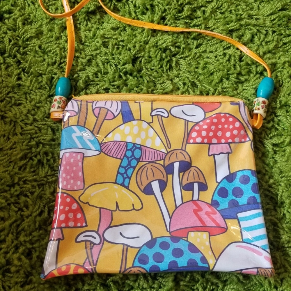 Mushroom purse